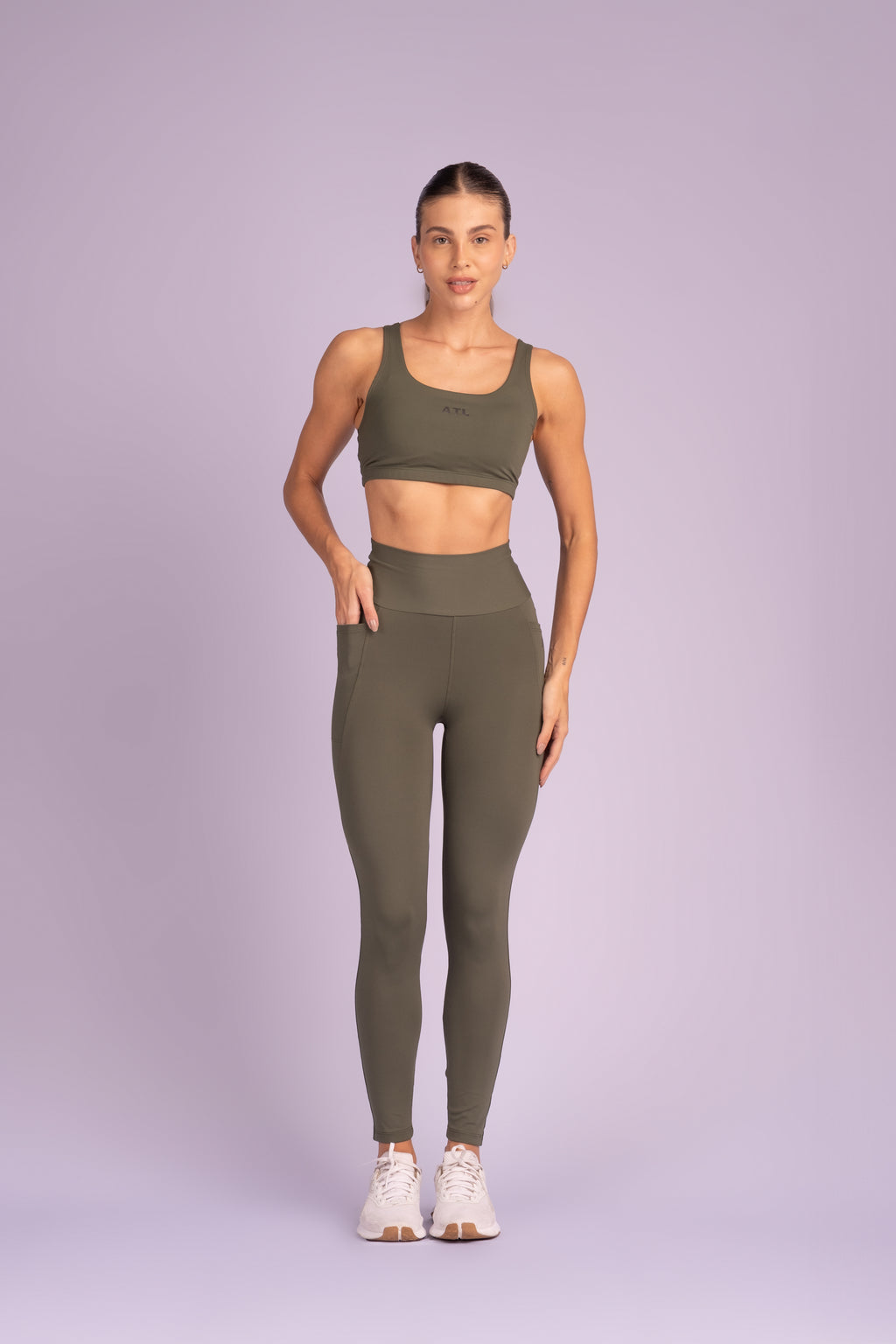 Vormgevende legging met zakken – Green Atlantic Florest
