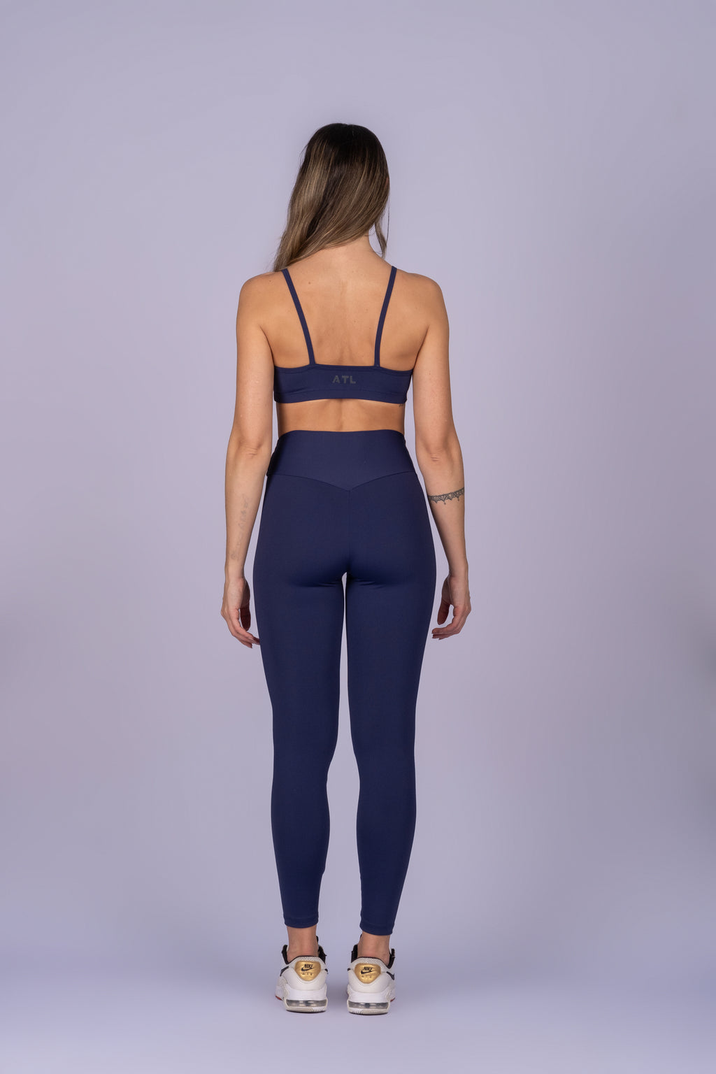 Butt-Lifting Leggings – Blue Navy Noronha Depth