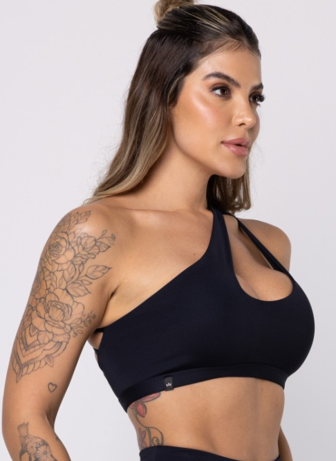 Asymmetric Top – Black 'The Brazilian way'