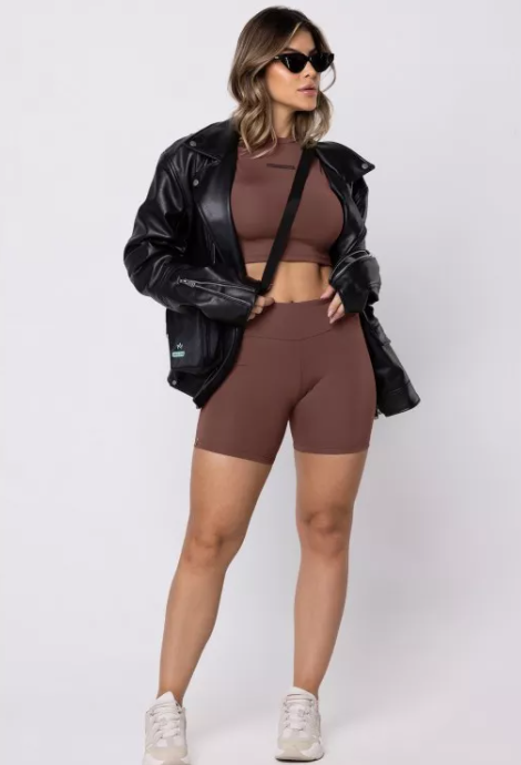 High-Neck Crop – Brown Terra