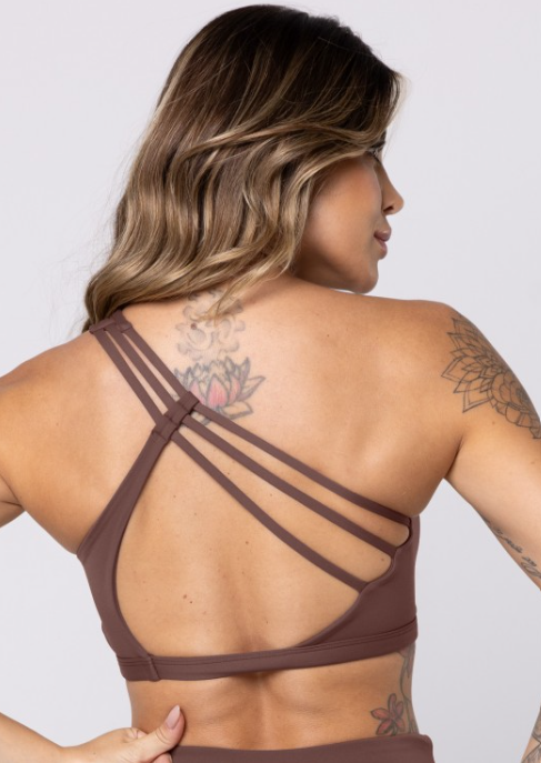 Asymmetric Top – Brown 'The Brazilian way'